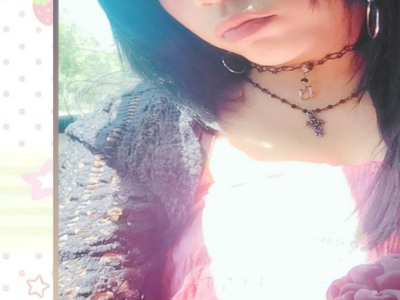 Emilia (⁠◕⁠ᴗ⁠◕⁠✿⁠)