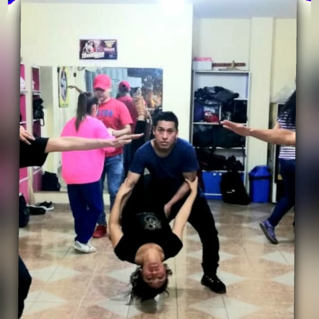 José